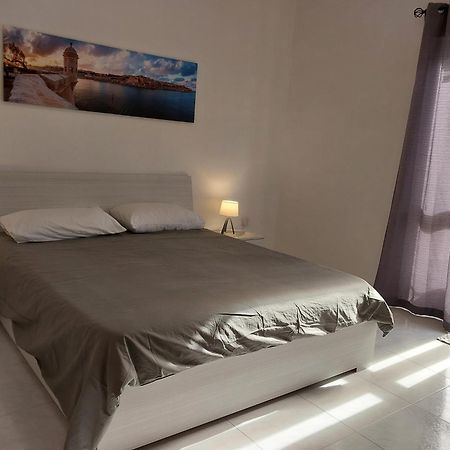 Nr41 Holiday Apartment - Close To Village Centre, Promenade, Shops & Restaurants Marsaxlokk Exterior foto